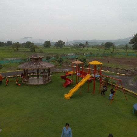 Sundar Farm Karjat Villa Kültér fotó