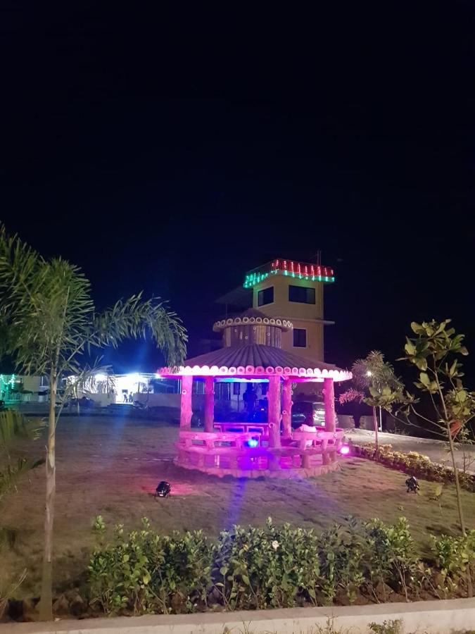 Sundar Farm Karjat Villa Kültér fotó